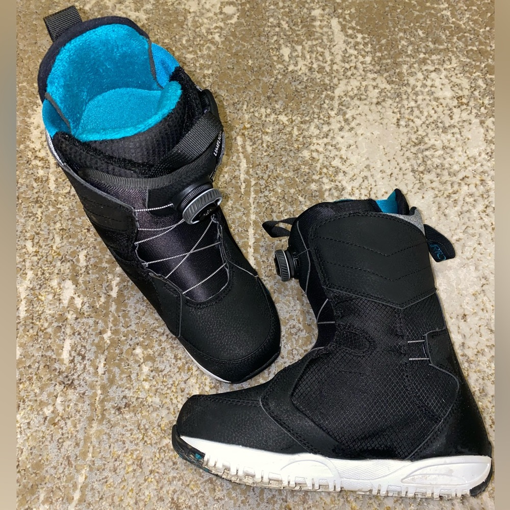Women’s Burton Limelight Imprint 2 snowboard boots